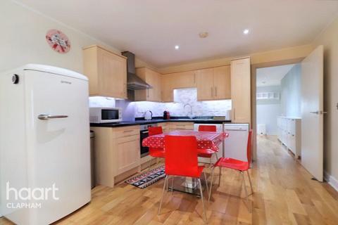 2 bedroom flat to rent, Clapham Park Road, London