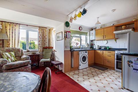160 Colwell Drive, Witney, OX28 5NN