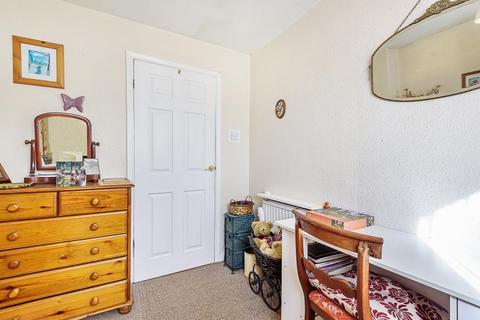 160 Colwell Drive, Witney, OX28 5NN