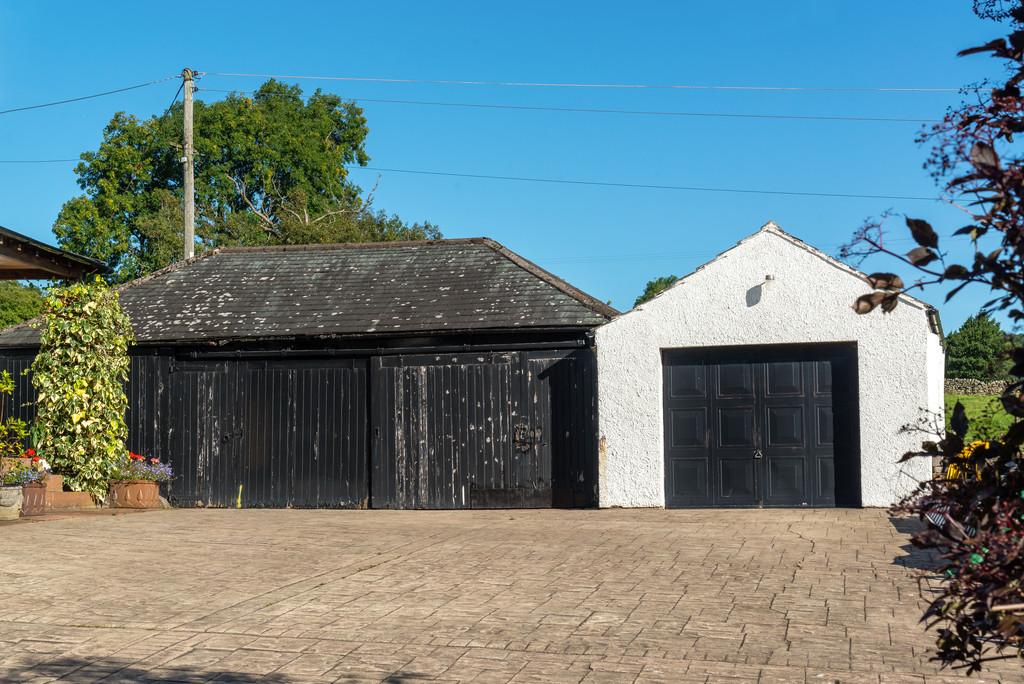Garage Block