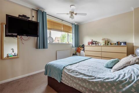 14 Chestnut Close, Waddesdon, Aylesbury, HP18 0LJ