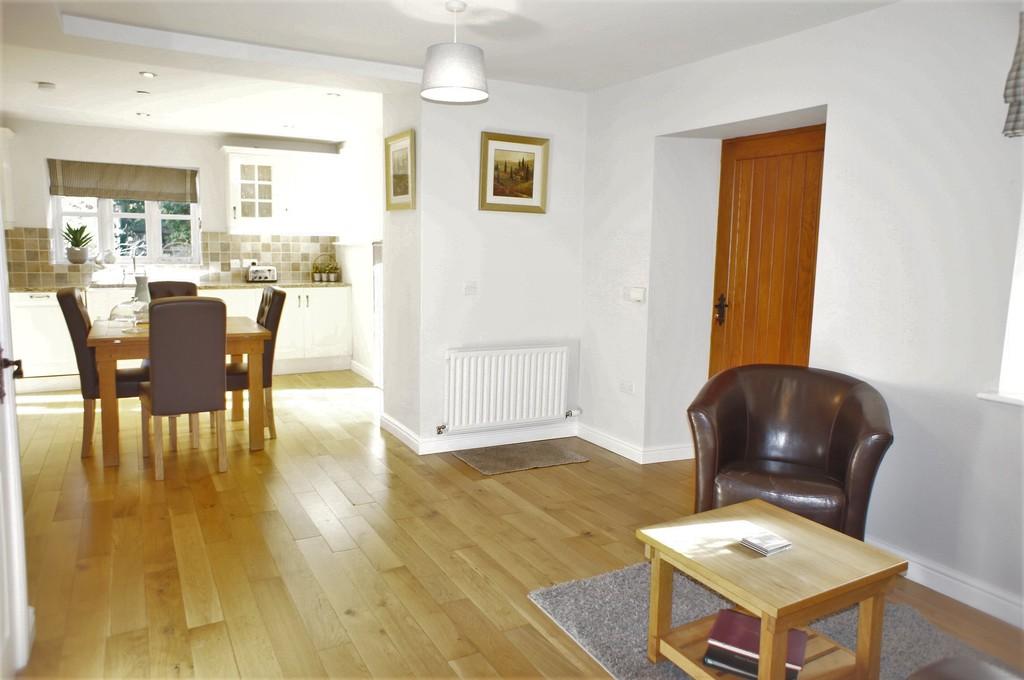 Corby Hill, Carlisle 2 bed cottage £895 pcm (£207 pw)