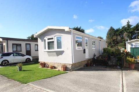 2 bedroom mobile home for sale - Worthing Road, Rustington
