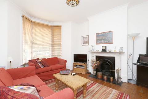 116 Northwold Road, London, E5 8RA