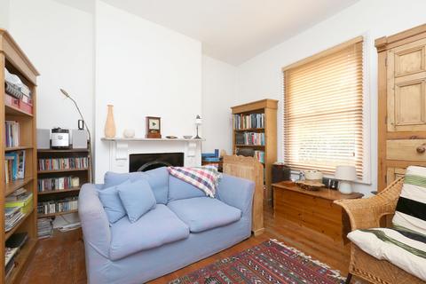 116 Northwold Road, London, E5 8RA