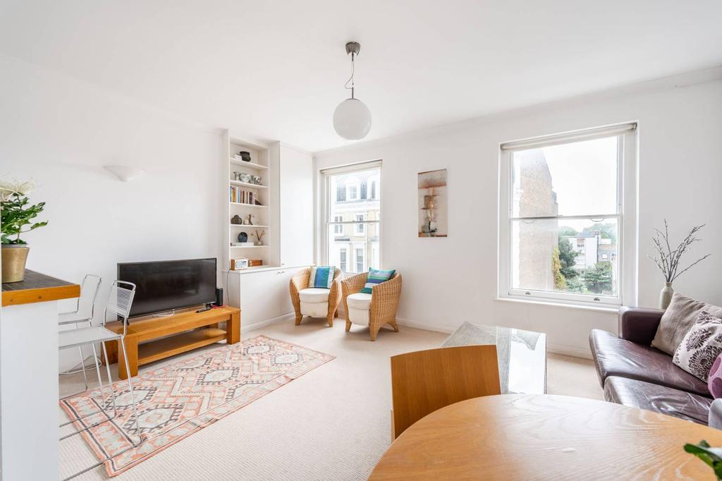 Campden Grove, Kensington, London, W8 2 bed flat for sale £1,100,000