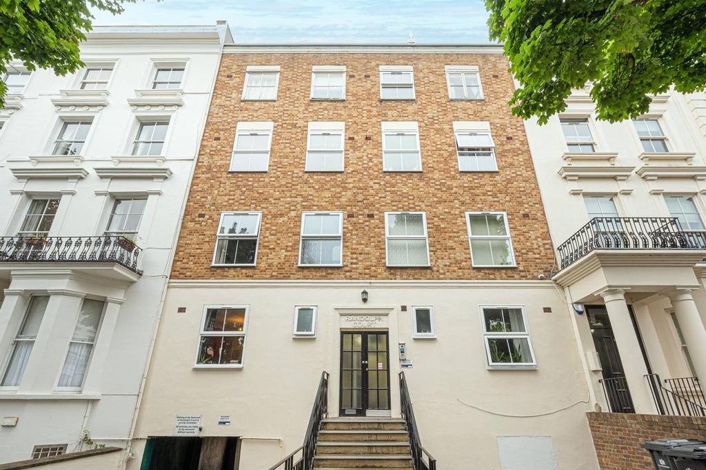 Belgrave Gardens, St John's Wood... 1 bed flat - £1,950 pcm (£450 pw)