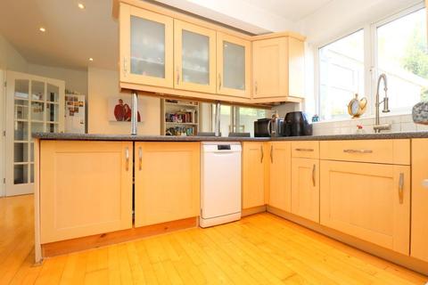 21 Bushmead Road, Luton, LU2 7EU