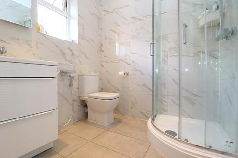 21 Bushmead Road, Luton, LU2 7EU