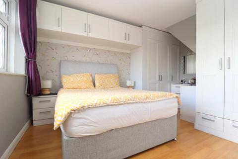 21 Bushmead Road, Luton, LU2 7EU