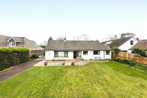 5 bedroom property with land for sale - Pine Drive, Finchampstead, Wokingham, Berkshire, RG40