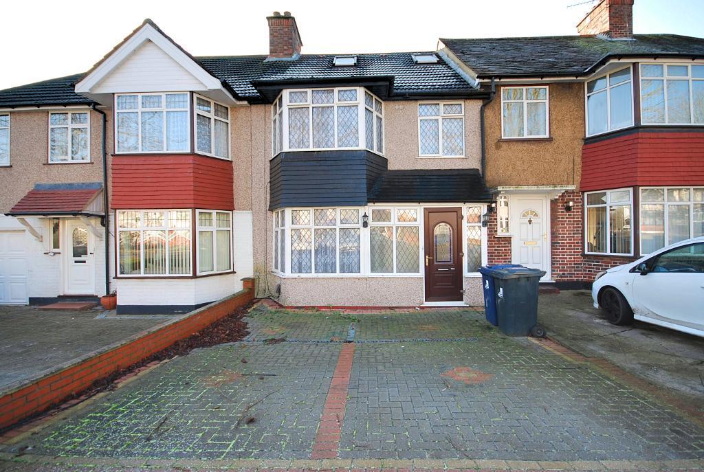 WHITTON AVENUE EAST, GREENFORD... 5 bed terraced house £599,950
