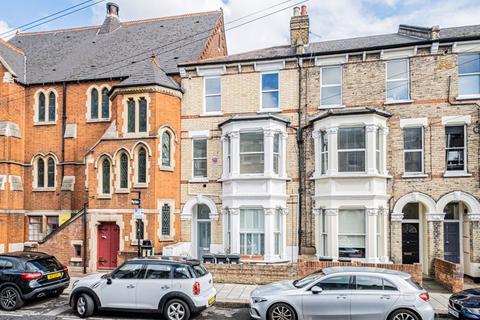 1 bedroom flat for sale - Annandale Road, London