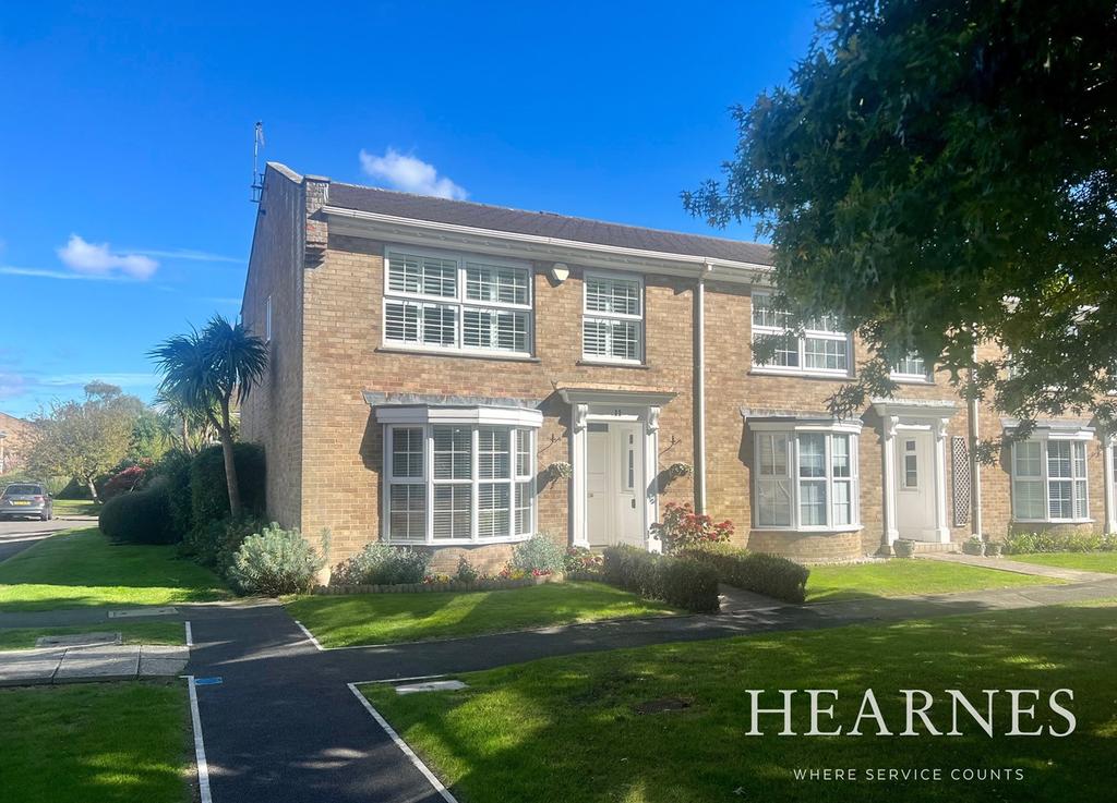 Wedgwood Drive, Whitecliff, Poole, BH14 4 bed end of terrace house for