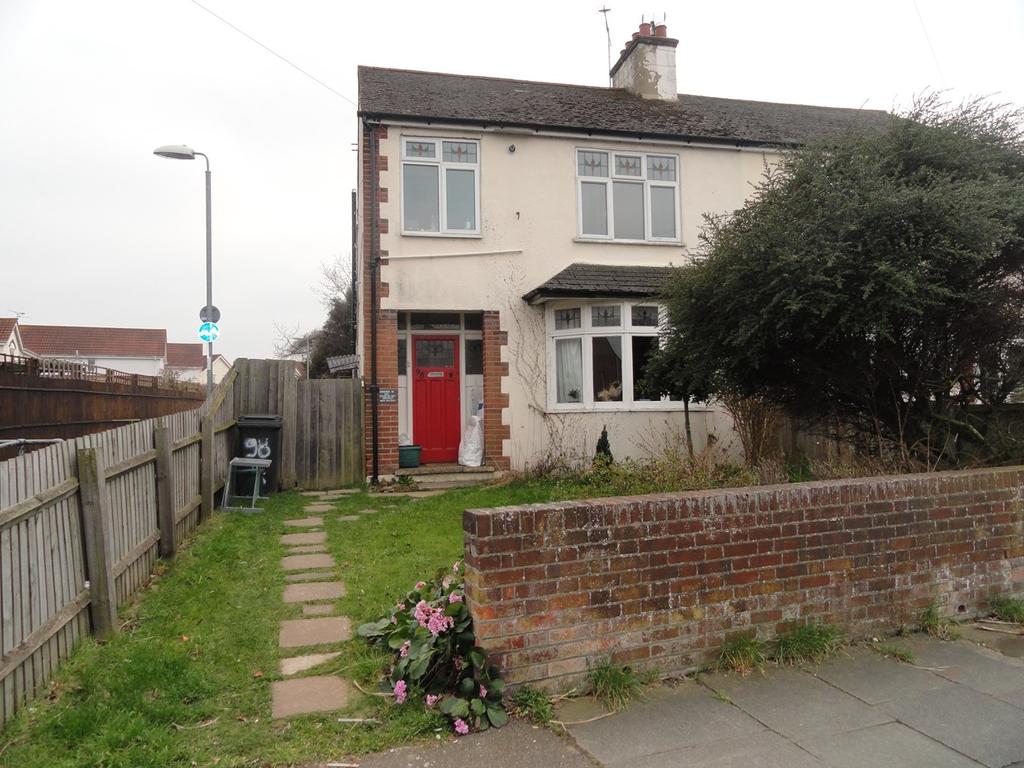 Lady Lane, Chelmsford, CM2 1 bed apartment £750 pcm (£173 pw)