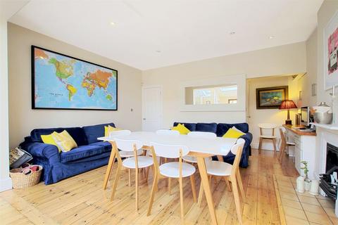 29 Dudley Gardens, London, W13 9LU