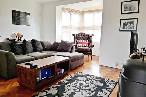 1 bedroom flat to rent - Haldens, Welwyn Garden City, AL7