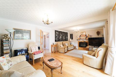 4 bedroom detached house for sale - The Spinney, Bleadon Hill,  Weston-Super-Mare, BS24