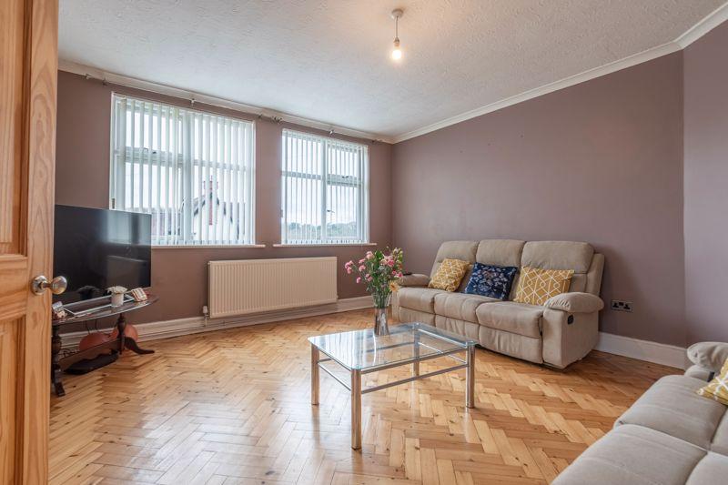 Bromfield Road, Southcrest, Redditch 5 bed semidetached house £350,000