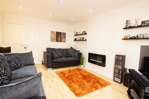 3 Jubilee Close, Darwen, BB3 3SH