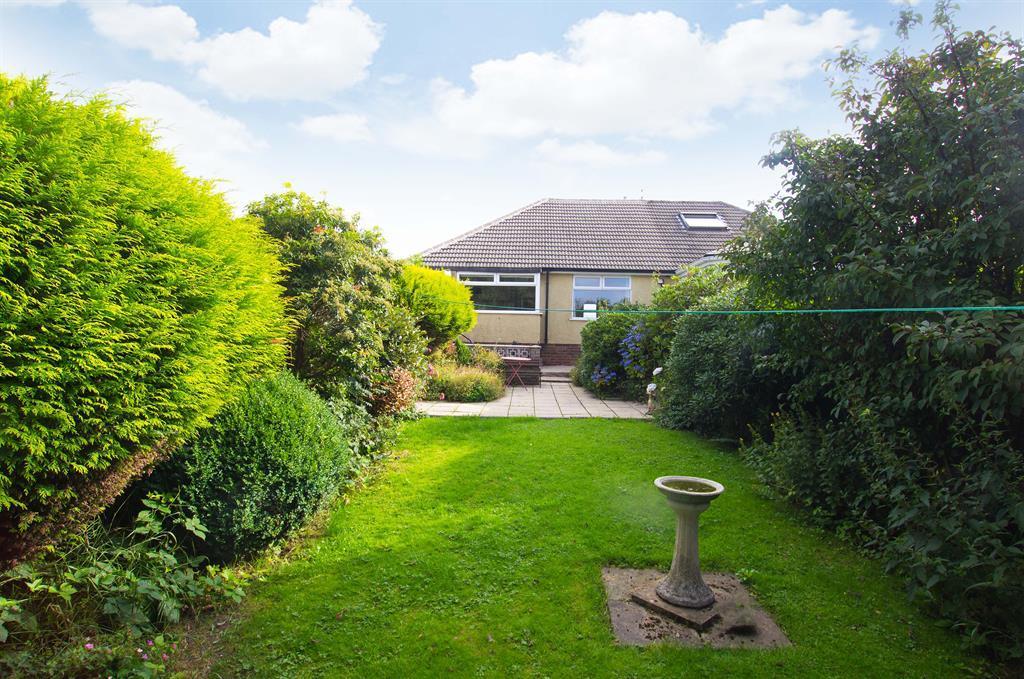 Thirlmere Drive, Darwen, BB3 2 bed bungalow £150,000