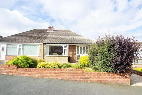 18 Thirlmere Drive, Darwen, BB3 3BH