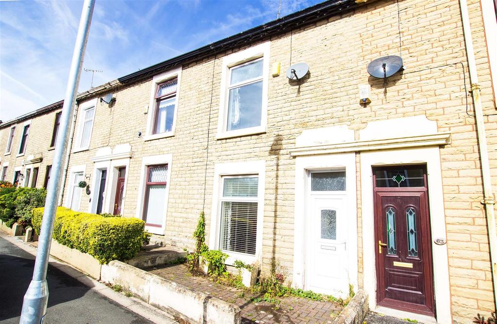 Lynwood Avenue, Darwen, BB3 0JA 2 bed terraced house £95,000