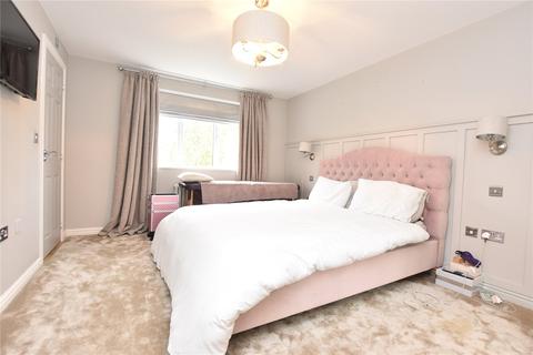 4 bedroom detached house for sale - Aspen View, Whinmoor, Leeds, West Yorkshire