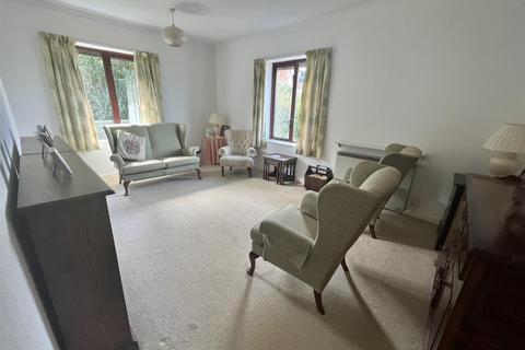 2 bedroom flat for sale - Plas Yr Afon, Trefechan, Aberystwyth