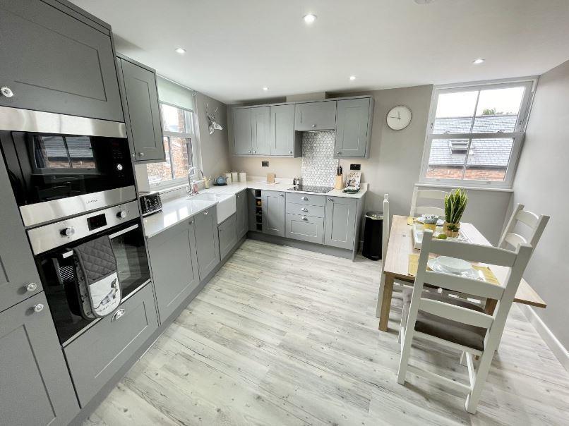 Old yarn 5.JPG