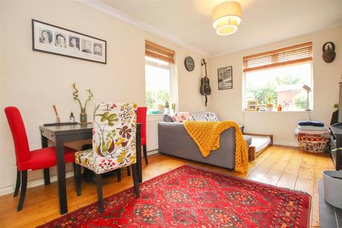 2 bedroom semi-detached house for sale - Haycombe Drive, Bath