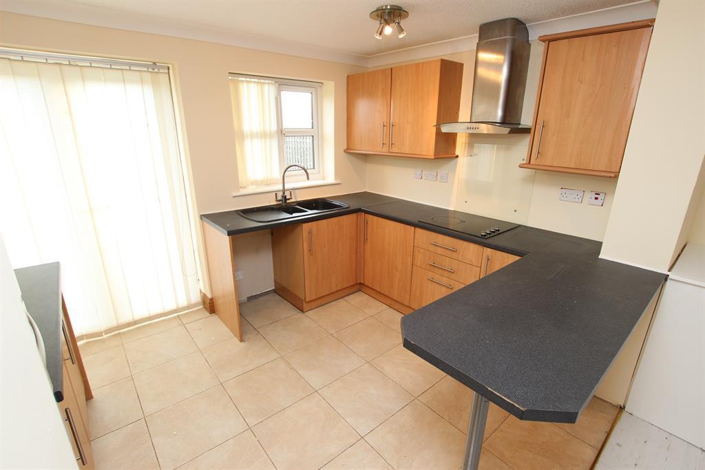 Wisteria Drive, Lower Darwen, Darwen... 2 bed semidetached house £