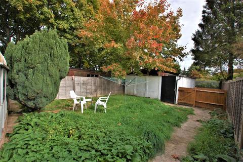 7 Branch Close, Hatfield, AL10 0TW