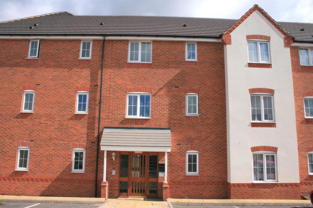 Walker Road, Walsall 2 bed apartment £725 pcm (£167 pw)