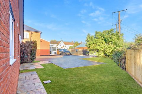 3 bedroom bungalow for sale - Northgate, Wiveliscombe, Taunton, Somerset, TA4
