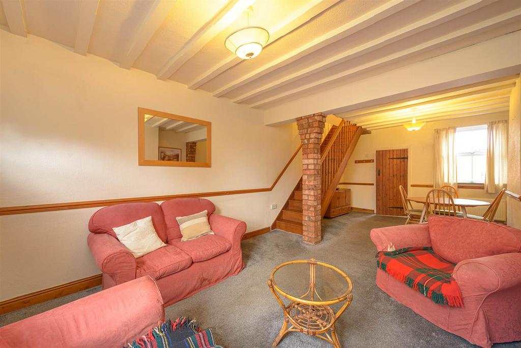 Barony Buildings, Nantwich 2 bed terraced house £169,500