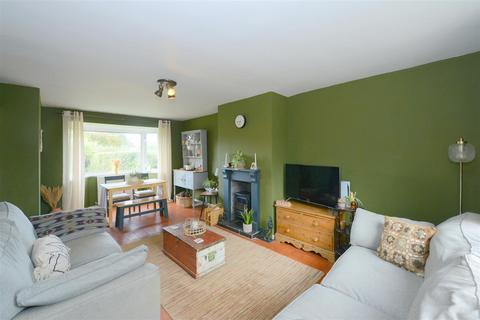 8 Crosemere Crescent, Crosemere, Ellesmere, SY12 0JW