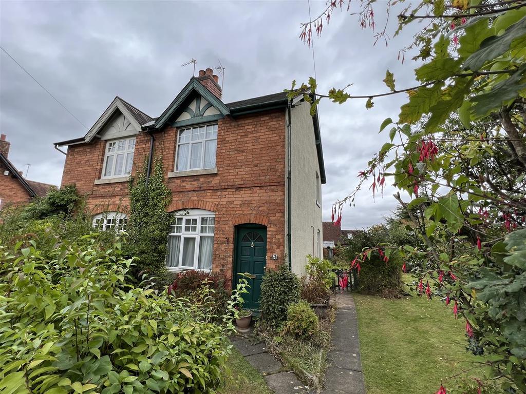 Widney Manor Road, Solihull 2 bed semidetached house for sale £399,950