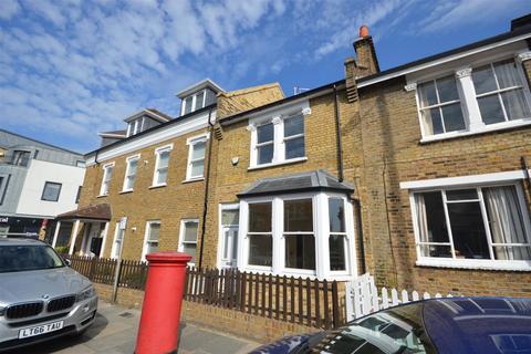 4 bedroom terraced house to rent - White Hart Lane, London