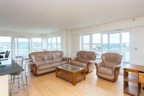3 bedroom apartment for sale, Boulevard Drive, Beaufort Park, Colindale, NW9
