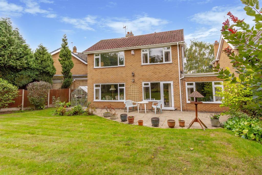 Westerlands, Stapleford, Nottingham 4 bed detached house £375,000