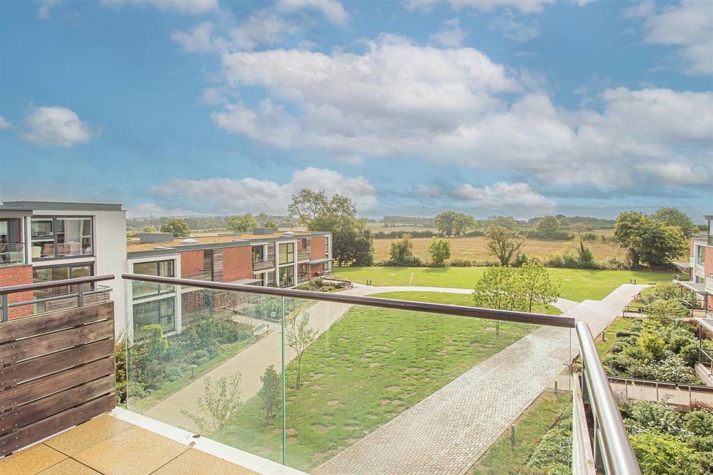 Almond Close, Wadswick Green, 2 bed retirement property for sale £400,000
