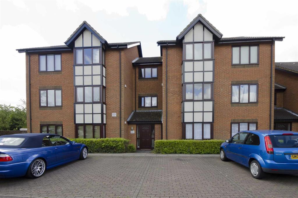 Tenterden Crescent, Kents Hill... 1 bed apartment £795 pcm (£183 pw)