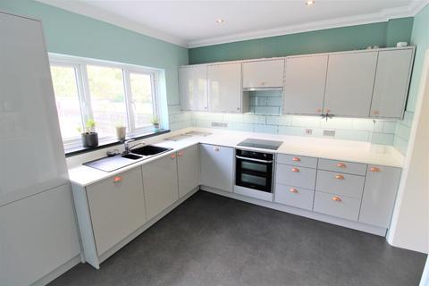 16 Garrard Close, Bexleyheath, DA7 4LX