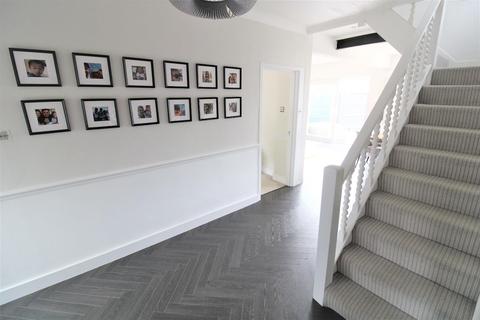 3 First Avenue, Bexleyheath, DA7 5SS