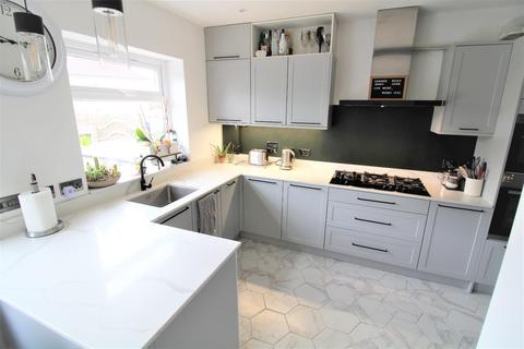 3 First Avenue, Bexleyheath, DA7 5SS