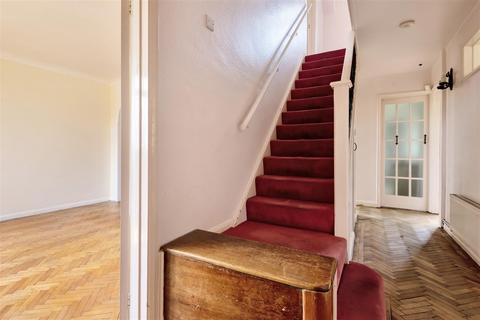 1 Tilstone Close, Eton Wick, Windsor, SL4 6NG