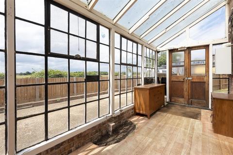 1 Tilstone Close, Eton Wick, Windsor, SL4 6NG