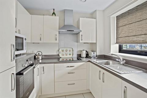 1 bedroom apartment for sale - Hamilton Court, Charlton Boulevard, Patchway, BS34 5QY