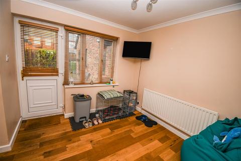 57 Ashdene Close, Willerby, Hull, HU10 6LW